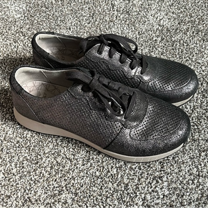 Dansko Christina Sneakers Leather Women's US Size 9.5-10 EU 40‎